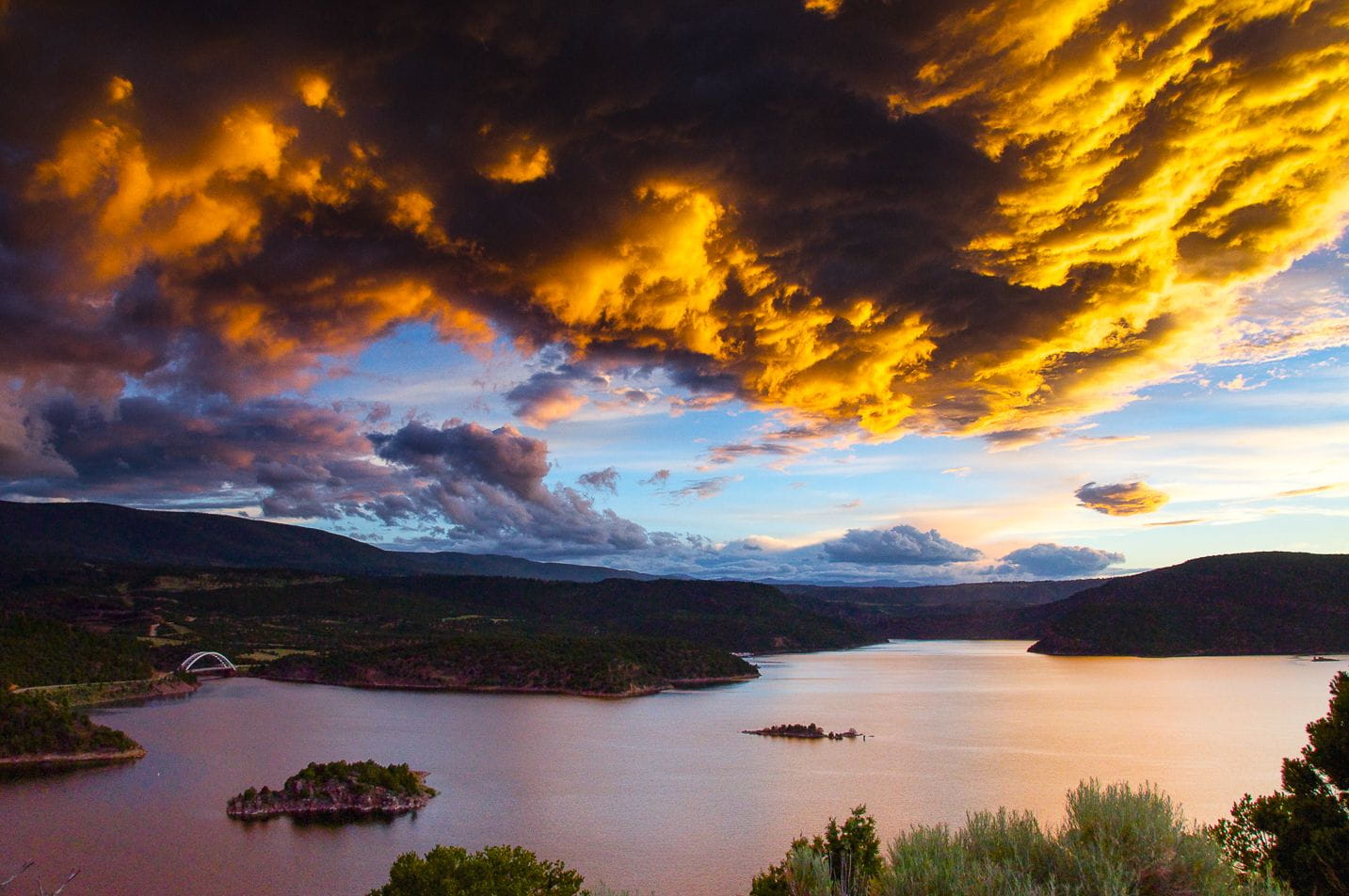 Flaming Gorge Dam Overlook Sunset