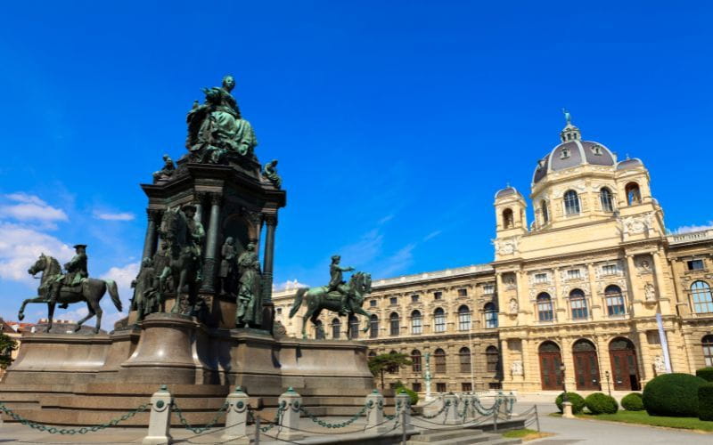 800 4 Iconic Museums in Austria for Culture Enthusiasts