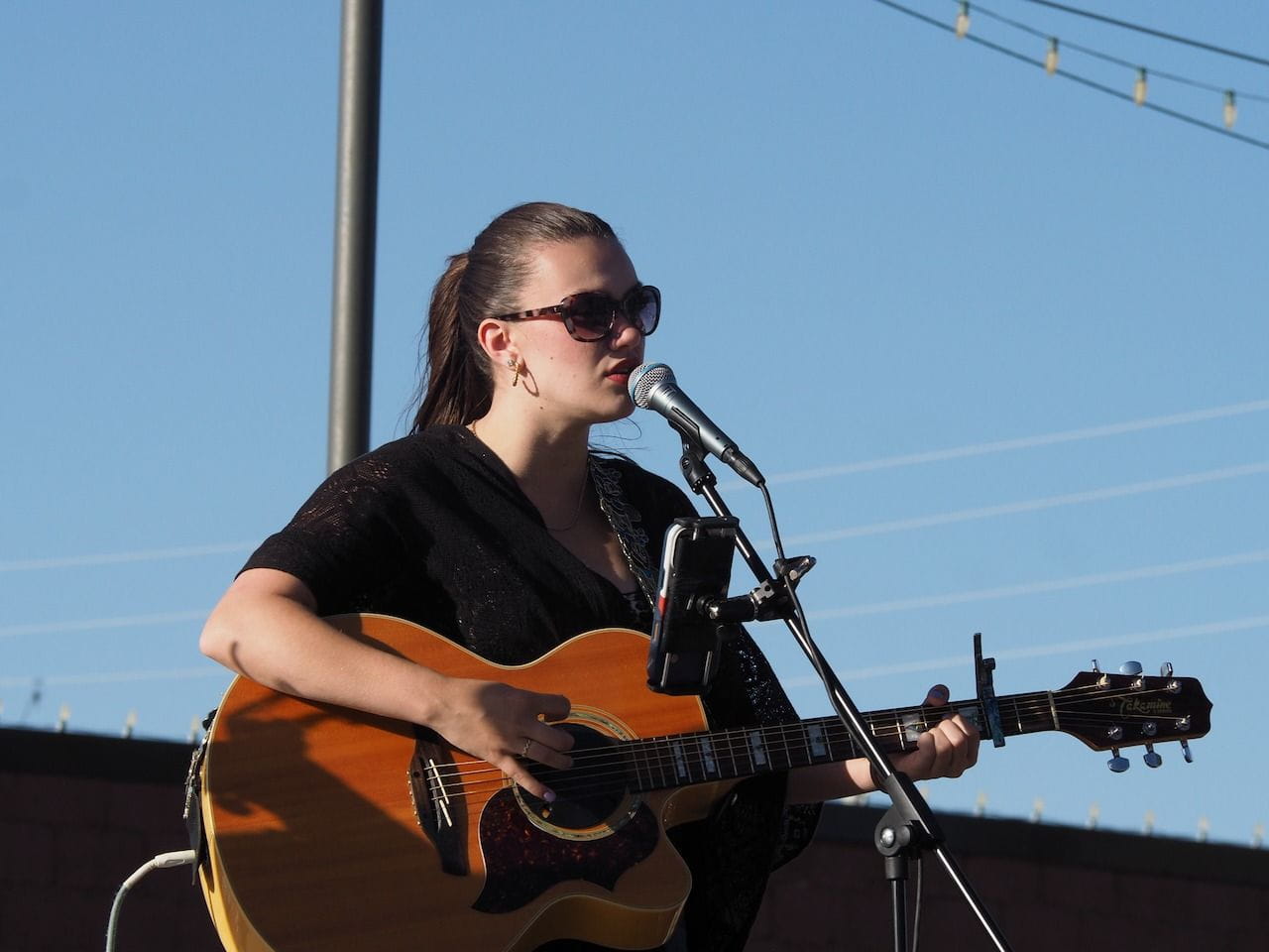 Gracie Jane Sinclair sings at the Never Summer Jam!