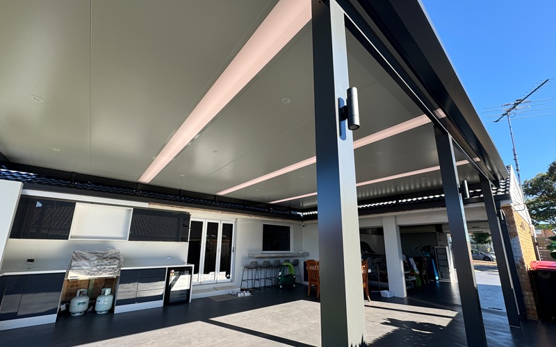 INSULATED PATIO - FLYOVER 